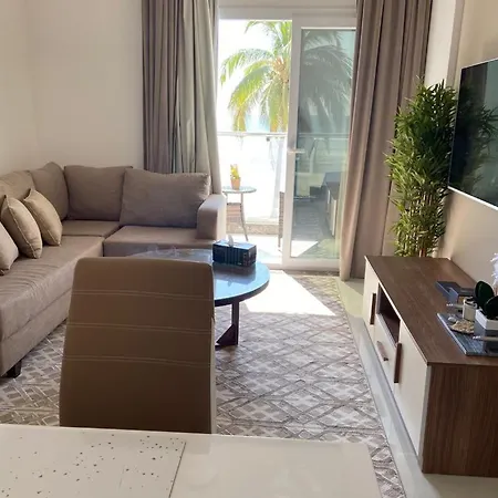 Lovely Beach Apartment Salalah Exterior photo